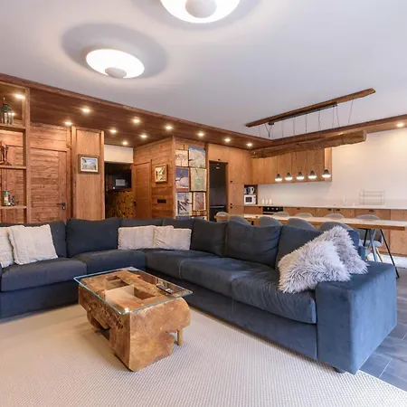 Finest Luxury Penthouse Royal Towers بانسكو