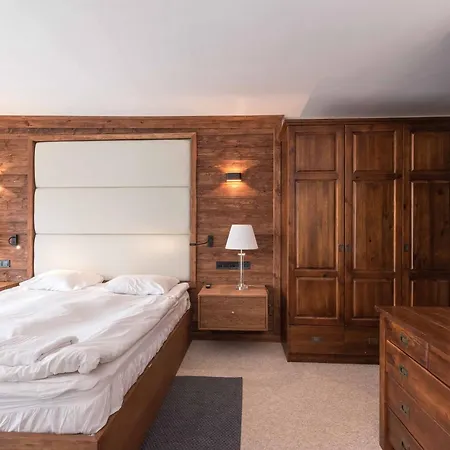 شقة Finest Luxury Penthouse Royal Towers *