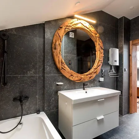 Finest Luxury Penthouse Royal Towers Apartment