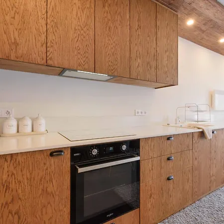 Finest Luxury Penthouse Royal Towers Apartment *